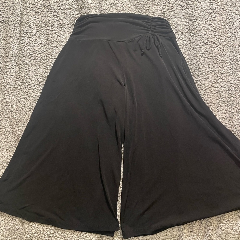 Girl’s pants size XL